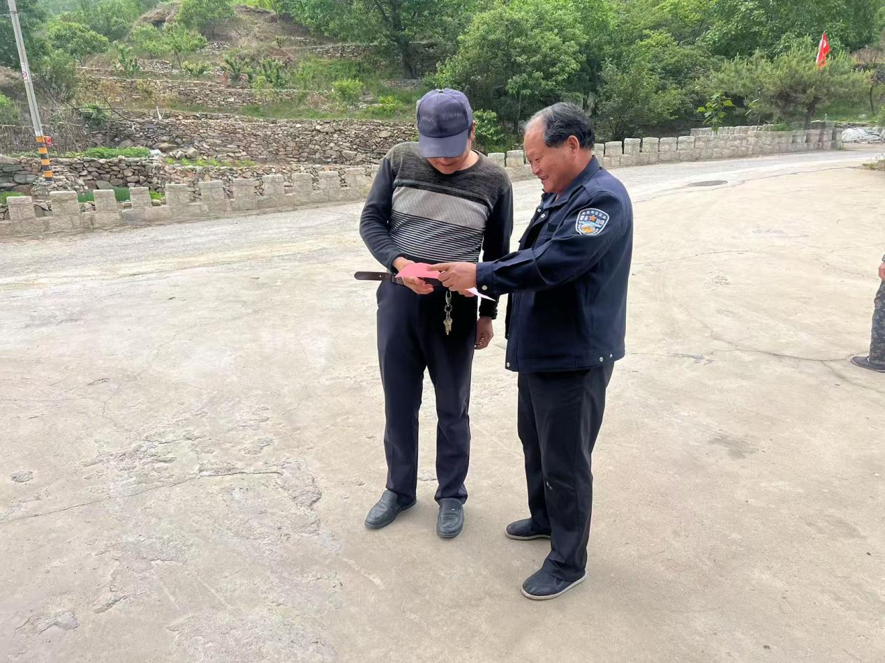 大王庄镇：胡同宣讲传禁毒知识