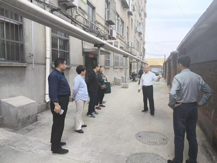 高庄街道华泰社区：“三支队伍”齐发力 精准服务零距离