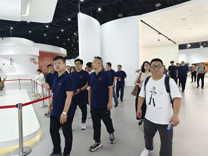 向“新”而行 向“实”发力 橙仕汽车新品发布会召开 - 莱芜生活网