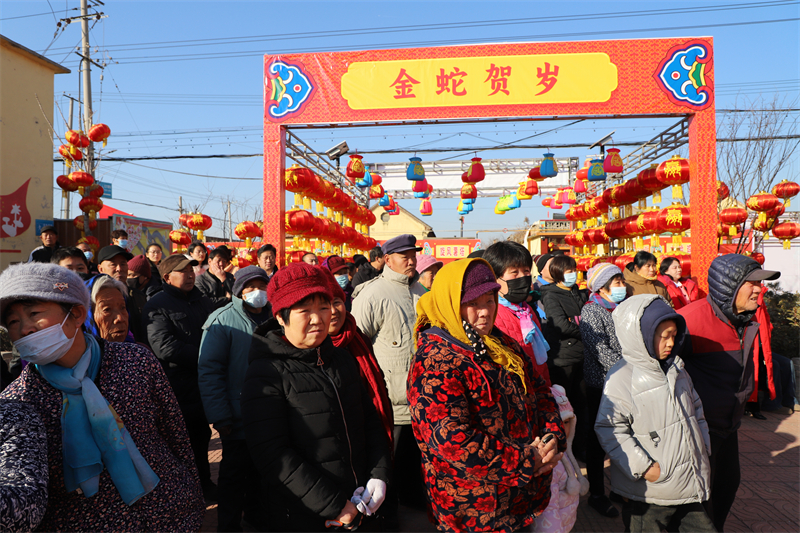 新春走基层丨莱芜区：“糖瓜贺岁”过小年 传承民俗品年味 - 莱芜生活网
