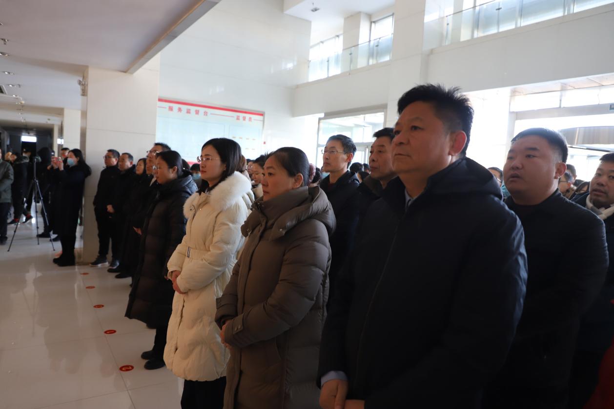 “春风送岗促就业 精准服务暖民心”济南市（莱芜区）2025年春风行动专场招聘会举行 - 莱芜生活网