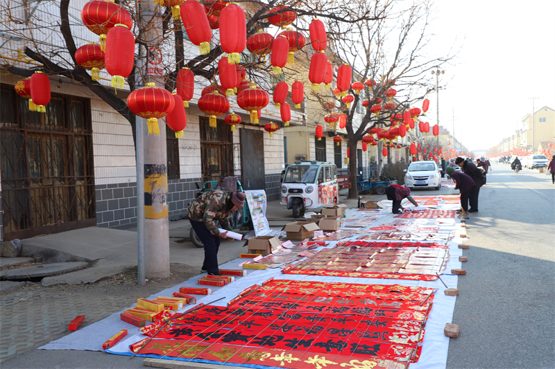 新春走基层丨莱芜区：“糖瓜贺岁”过小年 传承民俗品年味 - 莱芜生活网