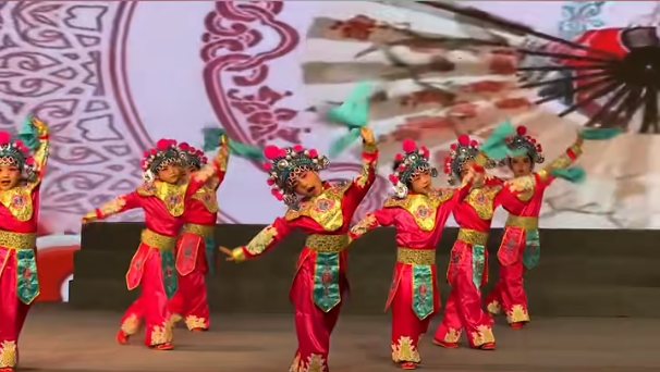 莱芜区庆祝中华人民共和国成立75周年文艺展演圆满落幕 - 莱芜生活网