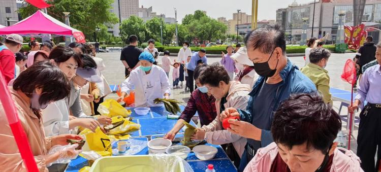 “精彩凤城 邻里同心”——凤城街道第二届社区邻里文化汇开幕 - 莱芜生活网
