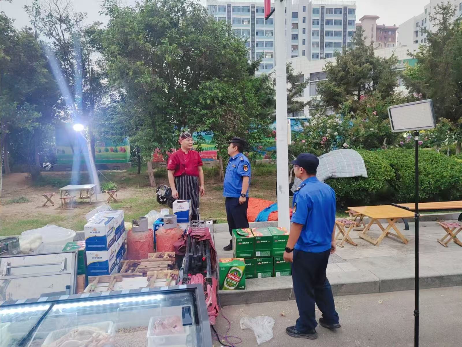 【美德信用 幸福鹏泉】莱芜区鹏泉街道：加强占道经营常态化管理 严防治后反弹