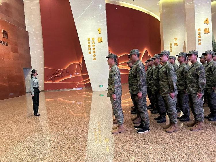 国防教育月 | 莱芜战役纪念馆迎来特殊参观者：200余名预定新兵赓续红色血脉