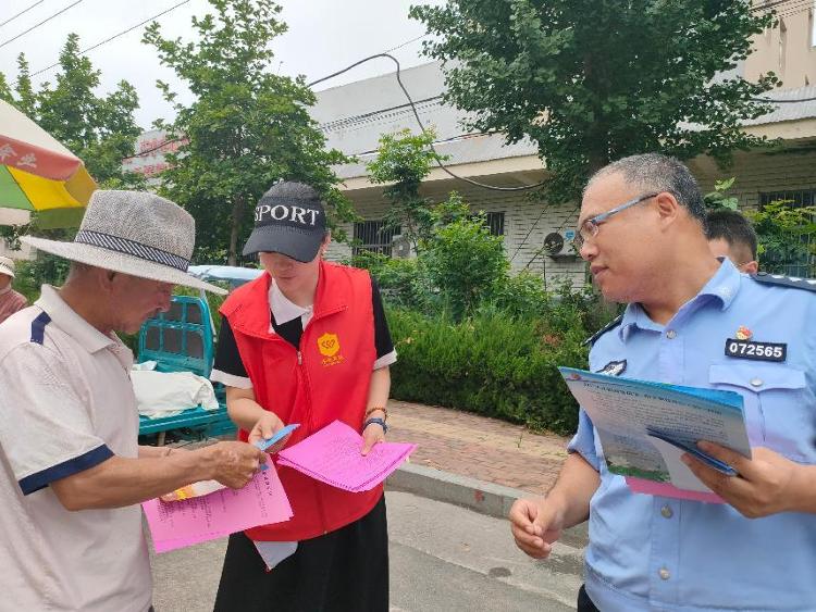 牛泉镇：反邪宣传进大集 同心协力筑防线 - 莱芜生活网