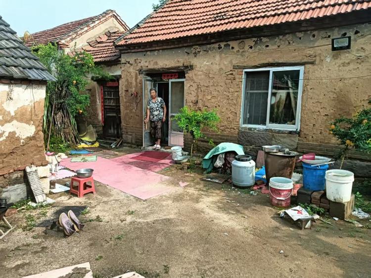 【社会主义核心价值观“五个融入”】高庄街道站里村：迎战暴雨 守护家园