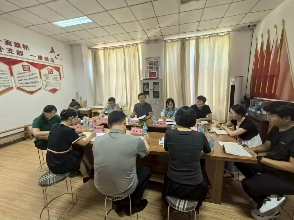 “晨会聚民意，下沉破难题”――莱芜区鹏泉街道深入社区一线激活治理新动能 - 莱芜生活网