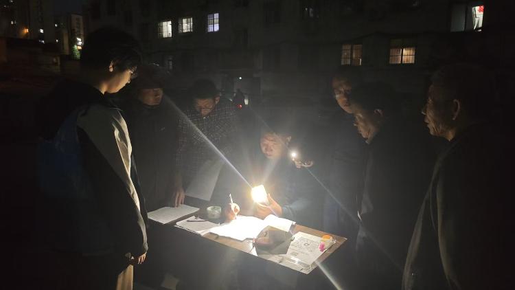 莱芜区凤城街道新甫社区：社区搭建民意沟通桥，共寻小区治理新出路