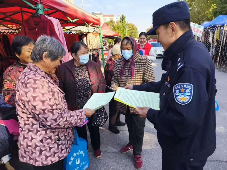 莱芜区牛泉镇开展禁毒宣传赶大集活动 - 莱芜生活网