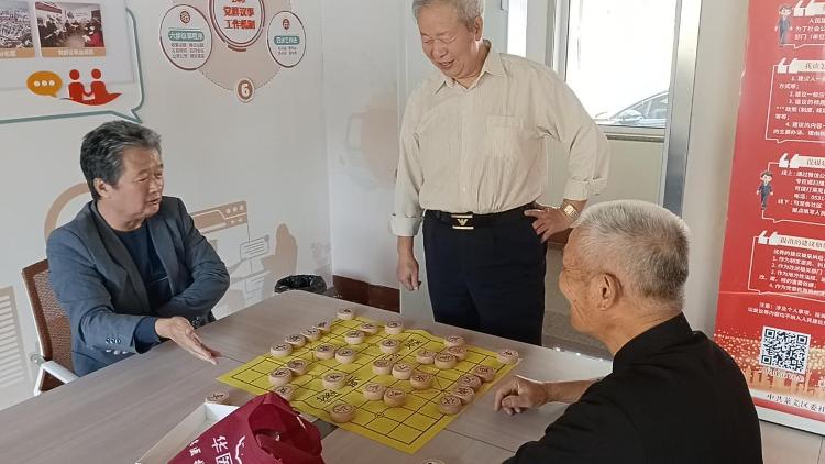 【文化书院】莱芜区凤城街道连心园社区开展“以牌会友 乐在棋中”第三届棋牌比赛 - 莱芜生活网