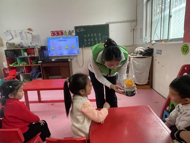 莱芜区高庄街道社工站开展“守护童心，安全相伴”安全教育小组活动 - 莱芜生活网