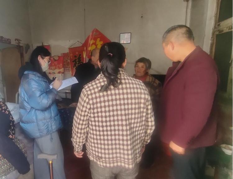 莱芜区医保局到茶业口镇督导医保征缴暨长护险工作