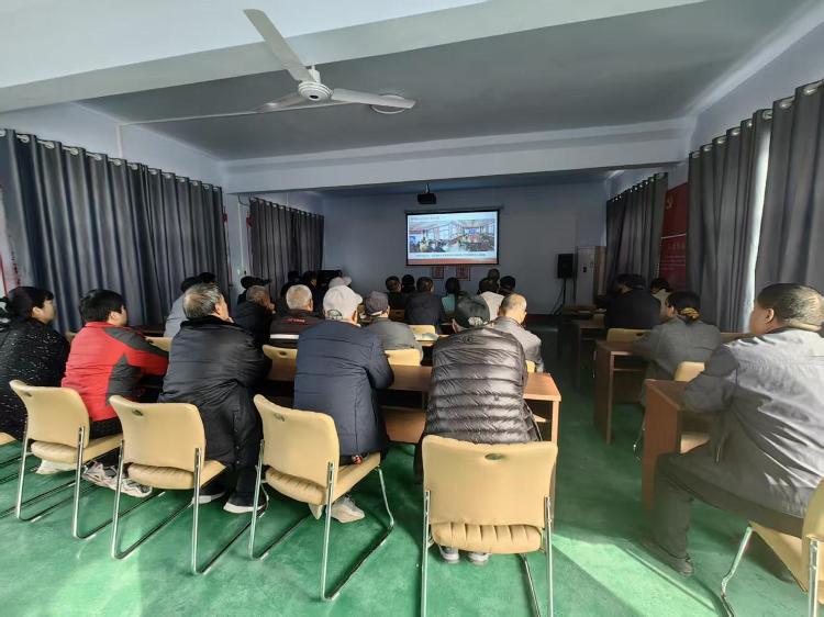 【文化社区】莱芜区高庄街道华泰社区：居民议事会“冬”员出动 筑牢社区温暖安全防线