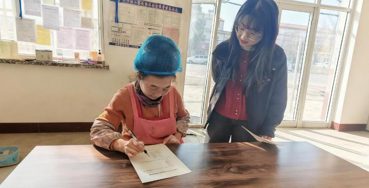 【社会主义核心价值观“五个融入”】莱芜区高庄街道：扫黑除恶宣传进基层 问卷调查摸实情 - 莱芜生活网