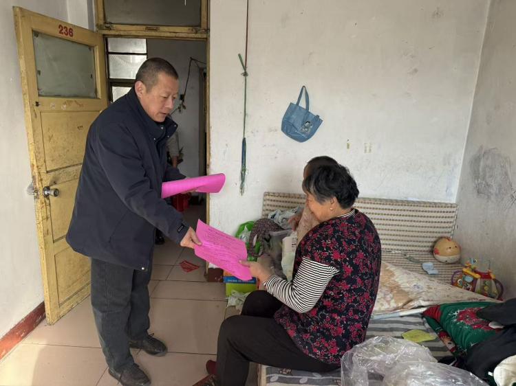 莱芜区凤城街道西关社区开展防范一氧化碳中毒活动