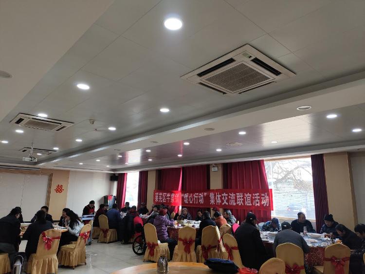 莱芜区牛泉镇卫健办组织特殊家庭开展709产业园――小三线观光联谊