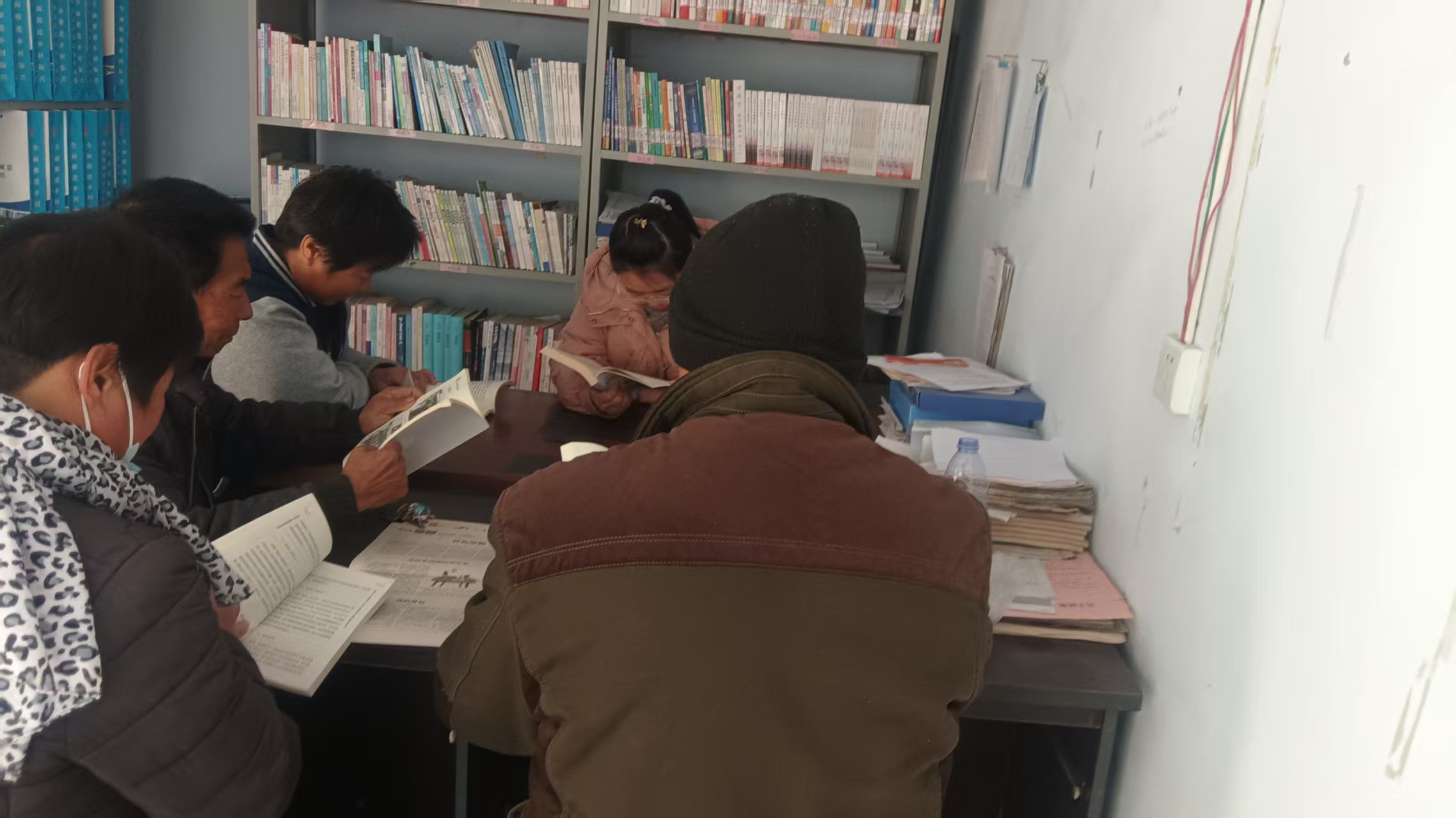 【文化书院】大王庄镇下崮村开展“阅莱阅好、冬日书怀”阅读活动