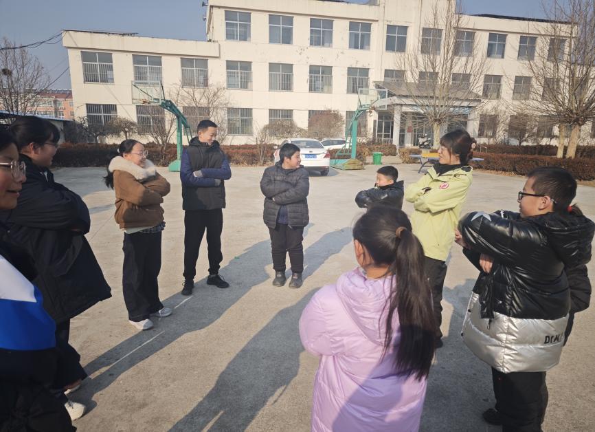 莱芜区牛泉镇民政社工站“心灵奇遇探险队”儿童心理成长小组启动