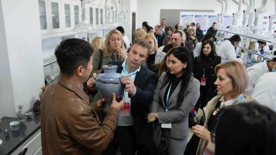 The Moldovan Human Resources Management Training Class of the International Business Officials Training Institute of the Ministry of Commerce visited Laiwu