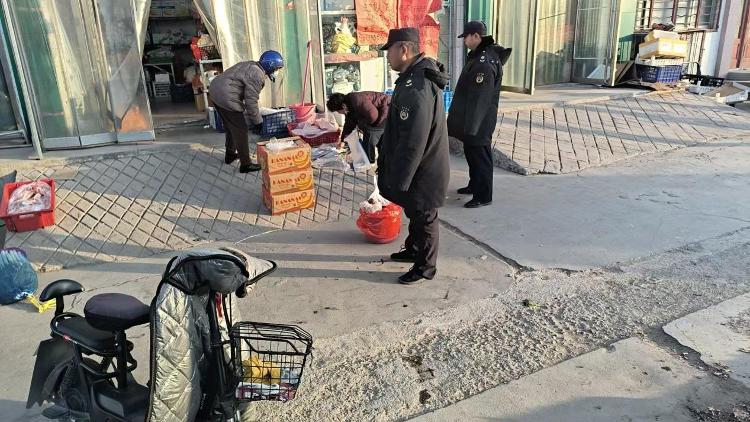 莱芜区高庄街道开展春节前“门前五包”专项整治行动