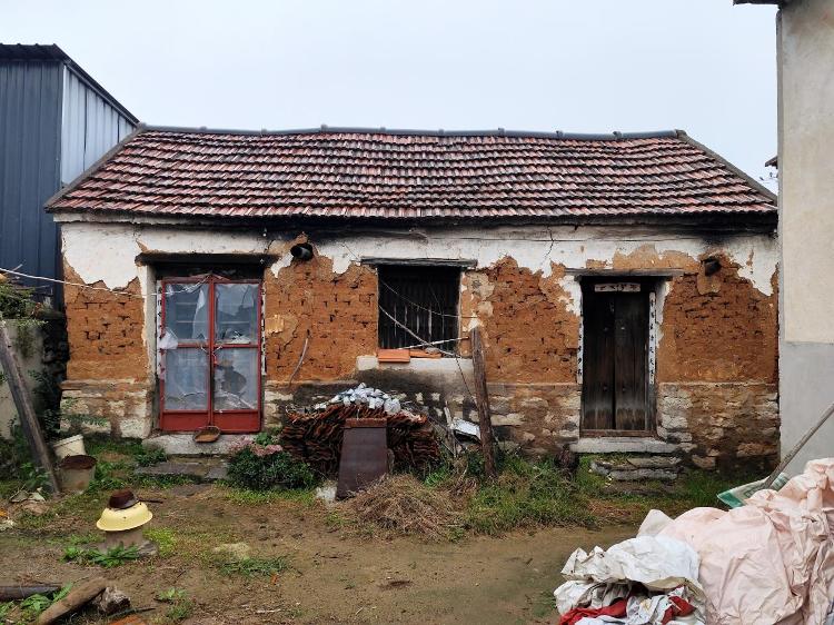 莱芜区高庄街道吴家岭村：危房变迁记