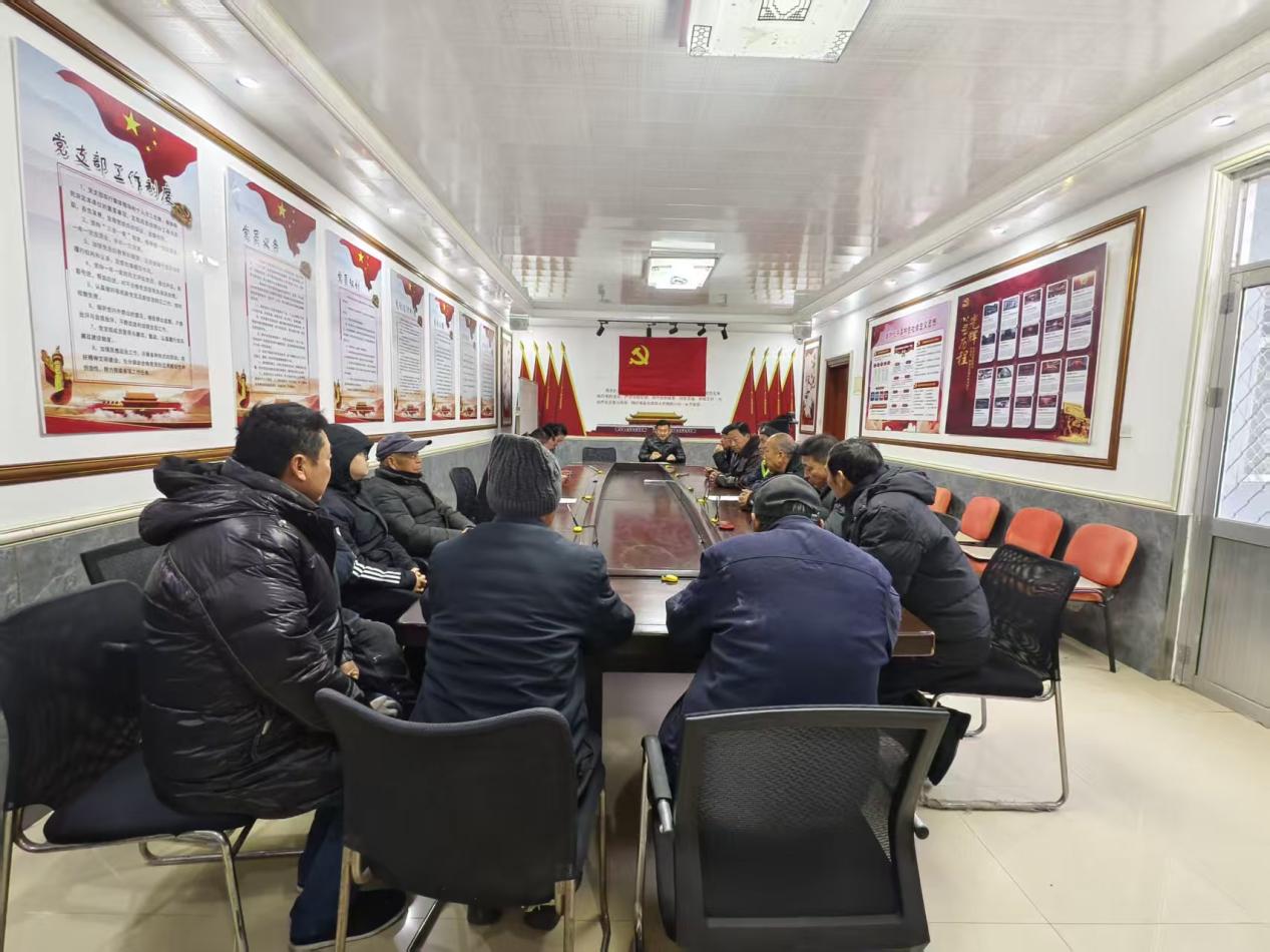 莱芜区高庄街道任家洼村召开冬季夜间安全巡逻部署会