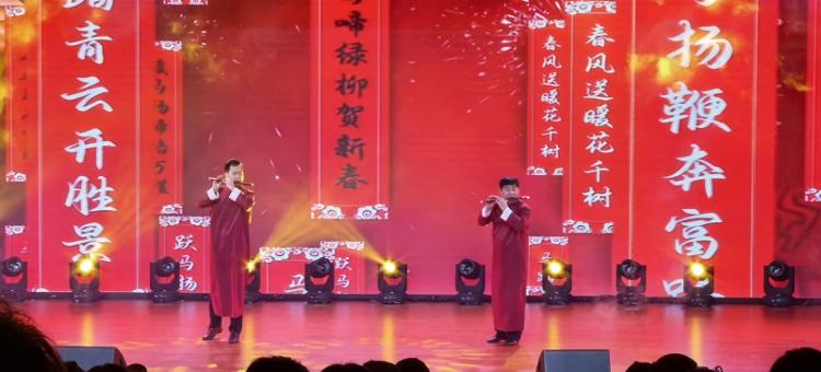 策马启新岁 逐梦贺新春 莱芜区张家洼街道2026年百姓春晚精彩上演